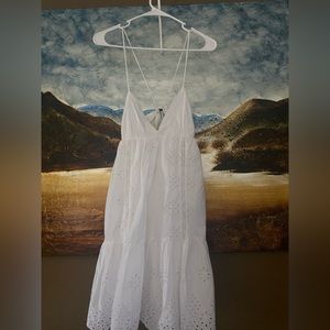 Beautiful white Zara dress